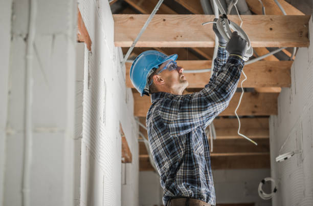 Best Affordable Emergency Electrician  in Logan, WV